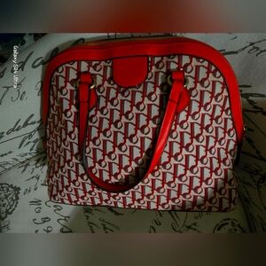 Unbranded Shoulder Bag,  Zipper off track inside bag